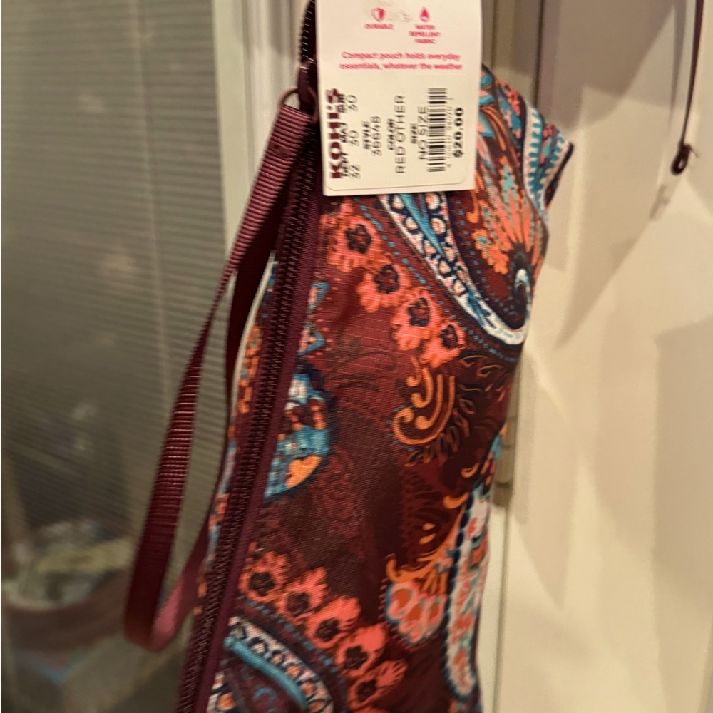 Vera Bradley! Back pack a pouch! - Picture 3 of 4